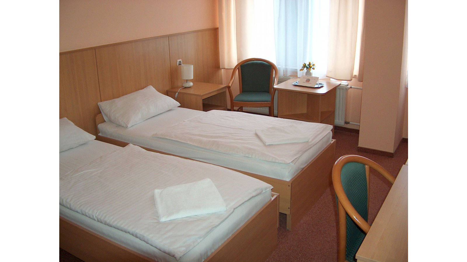 D-Hotel