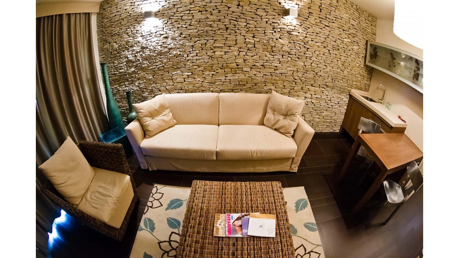 Echo Residence All Suite Hotel