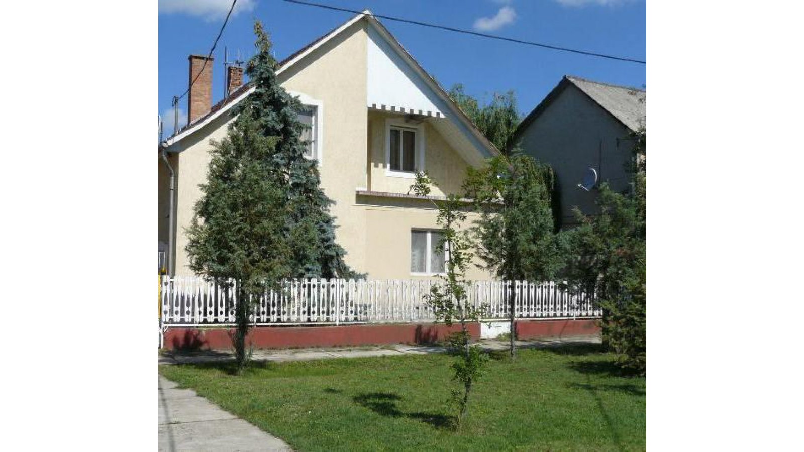 Cserke Gyöngye apartman