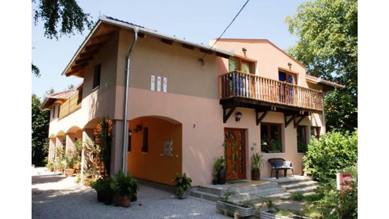 Pipacs Apartmanház Balatonboglár