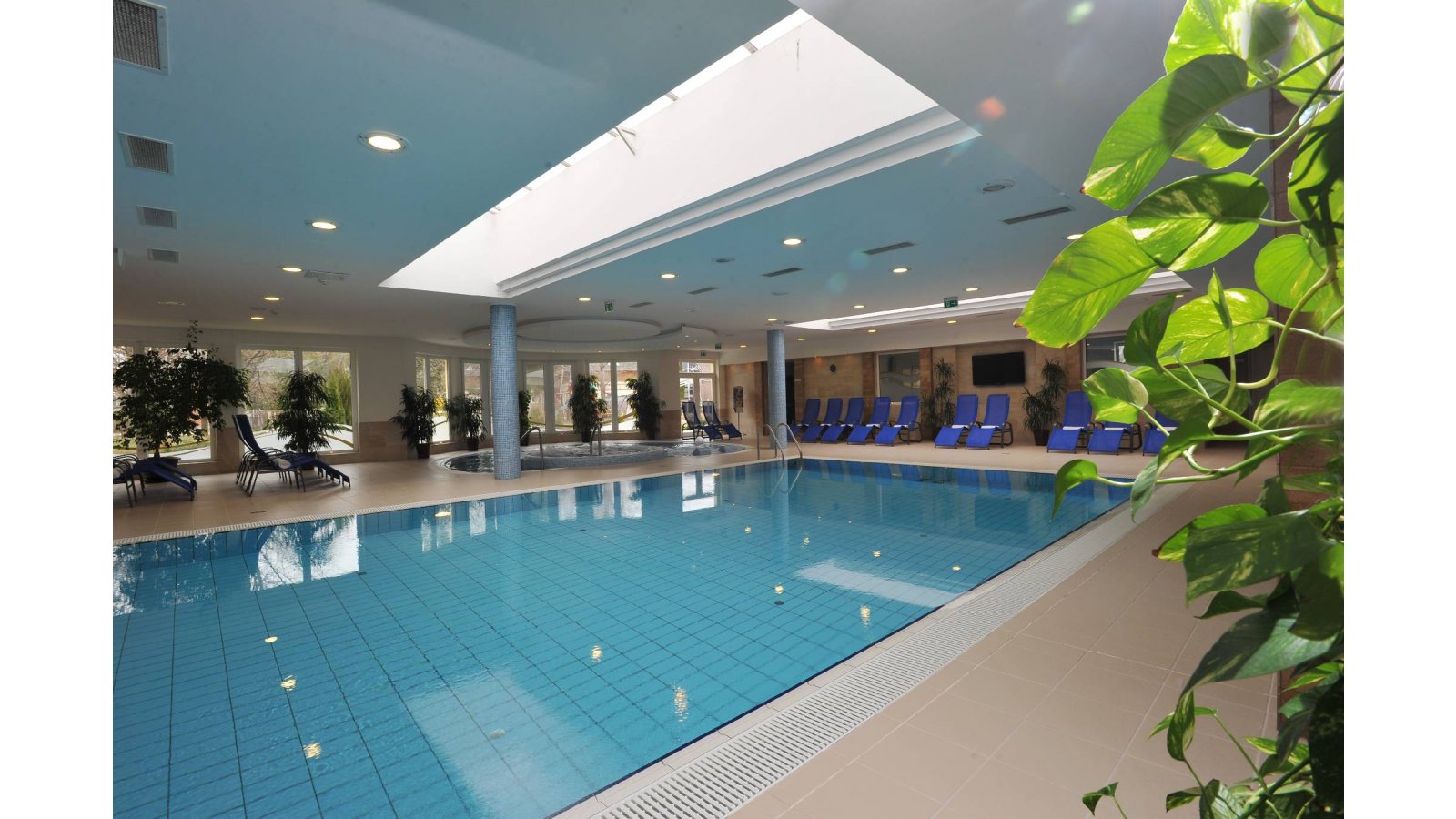 Garden Hotel Wellness és Konferencia