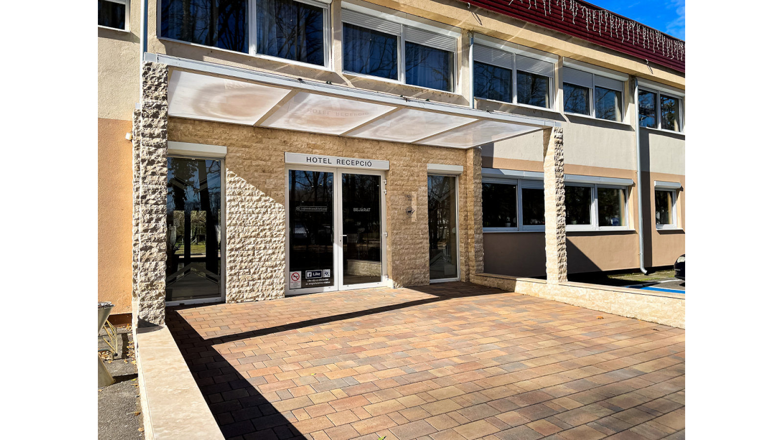 Öreg-tó Hotel és Rendezvénytér