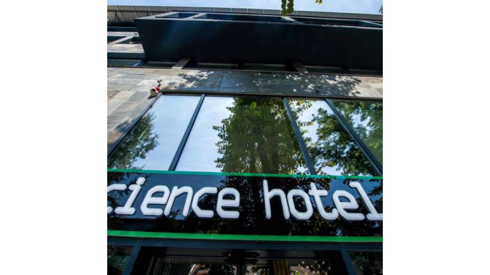 Science Hotel