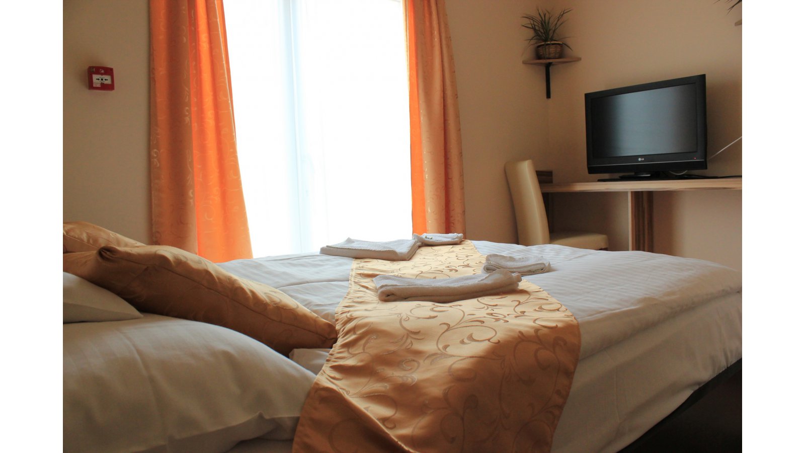 Libra Hotel