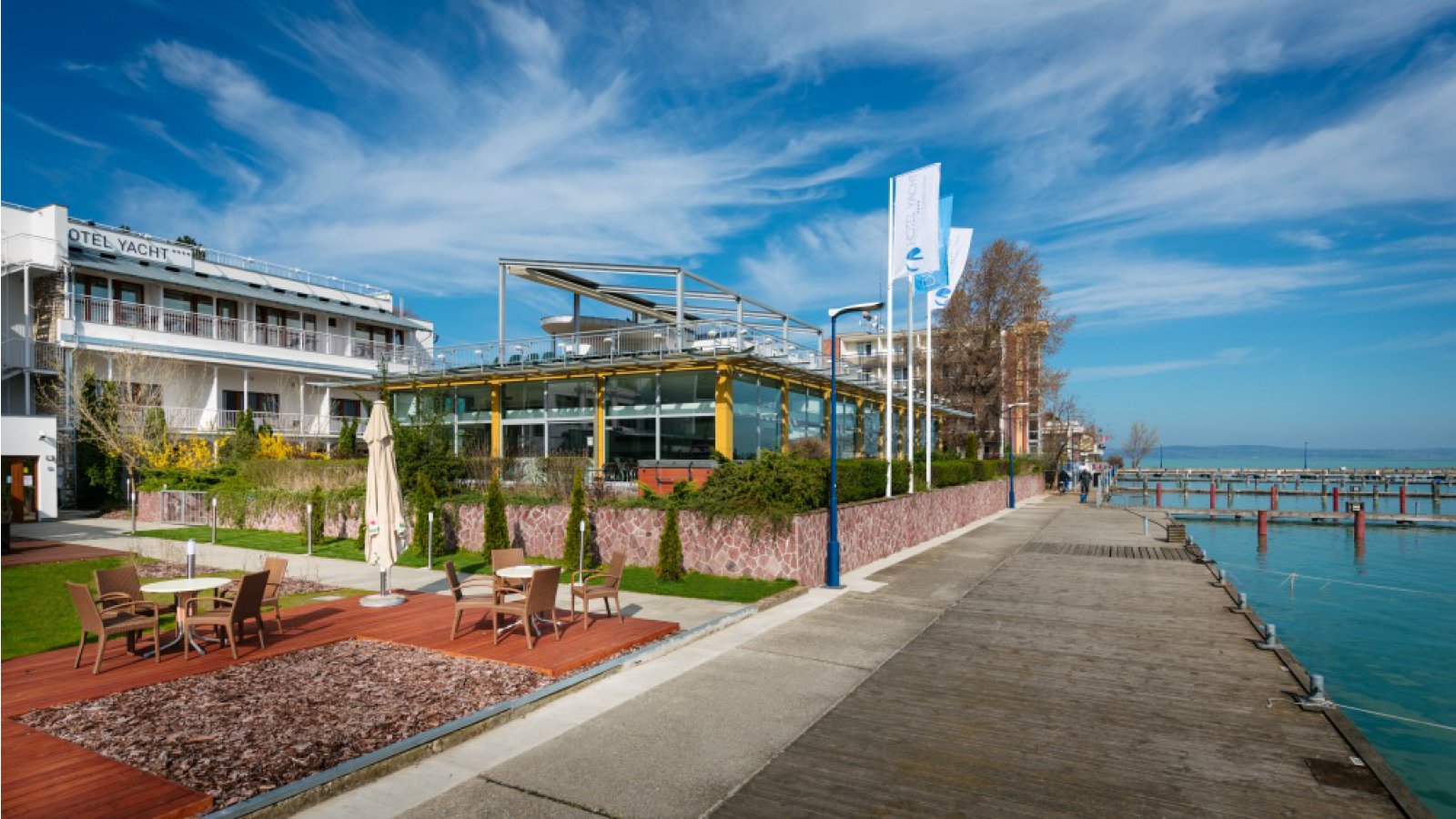 Hotel Yacht Wellness & Business Siófok