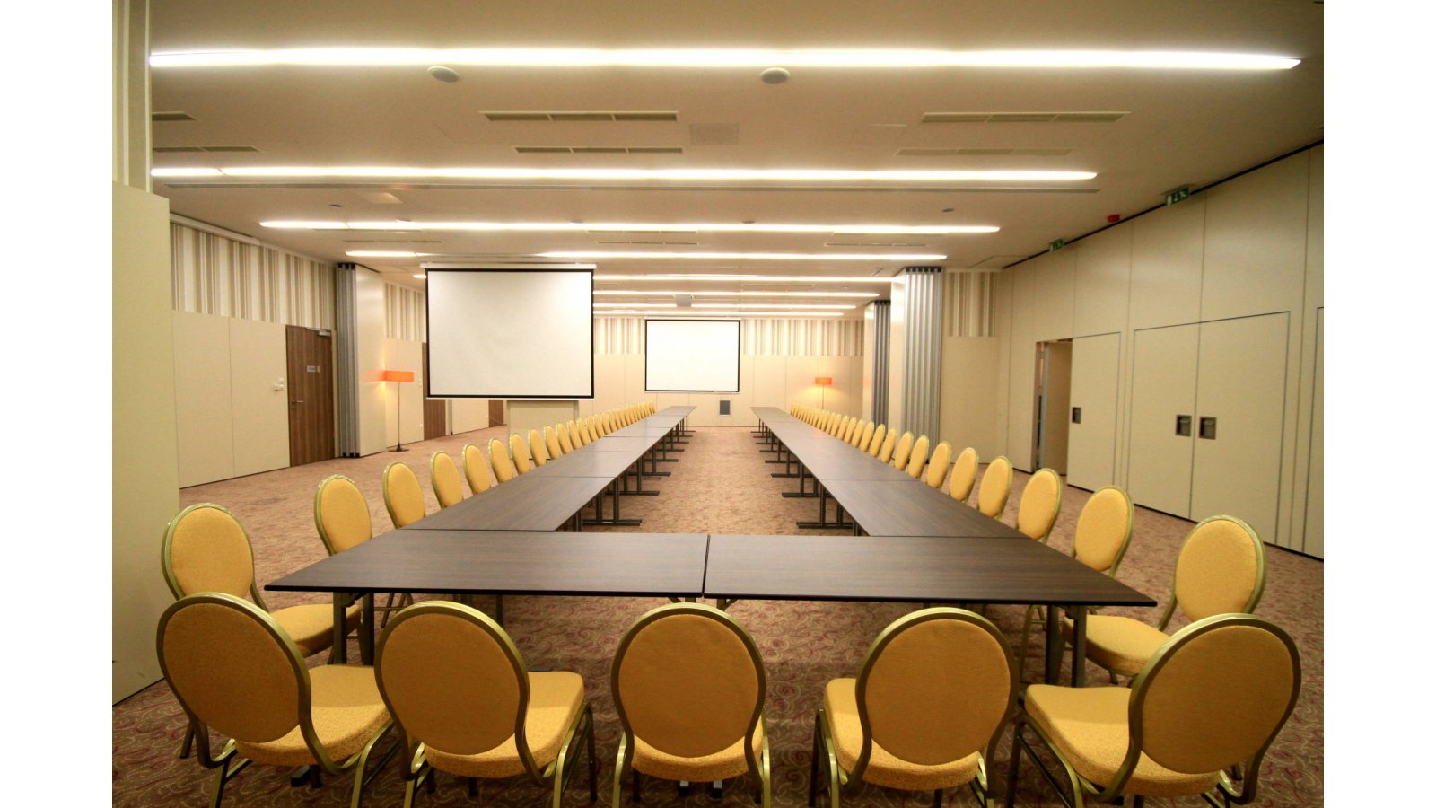 Corso Hotel Pécs