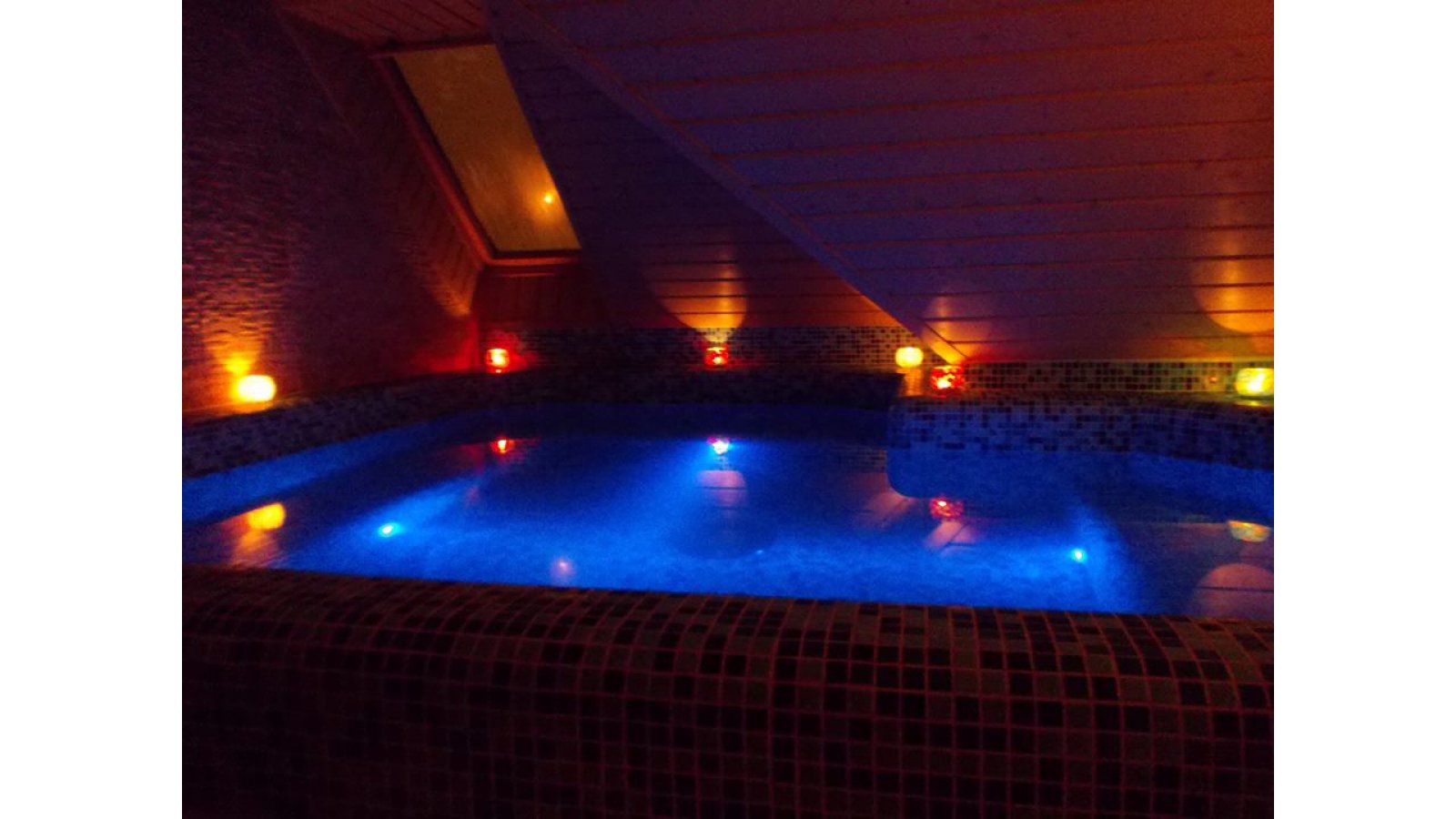 Libra Hotel