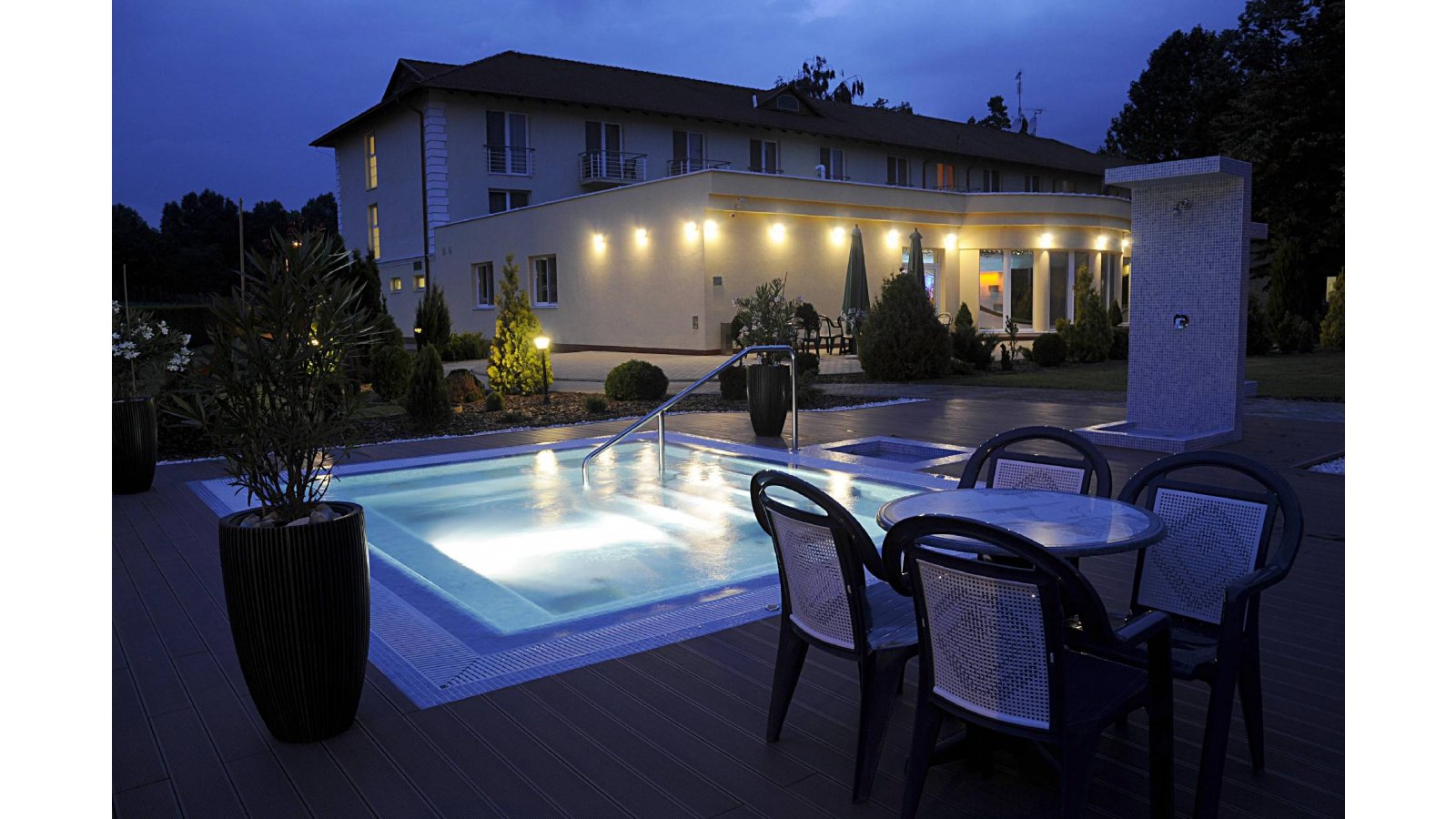 Garden Hotel Wellness és Konferencia