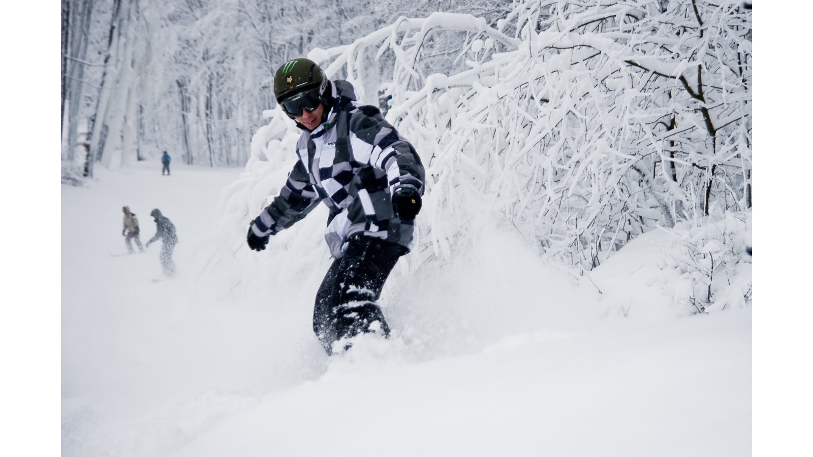 Hotel Szarvaskút és Kemencés Étterem