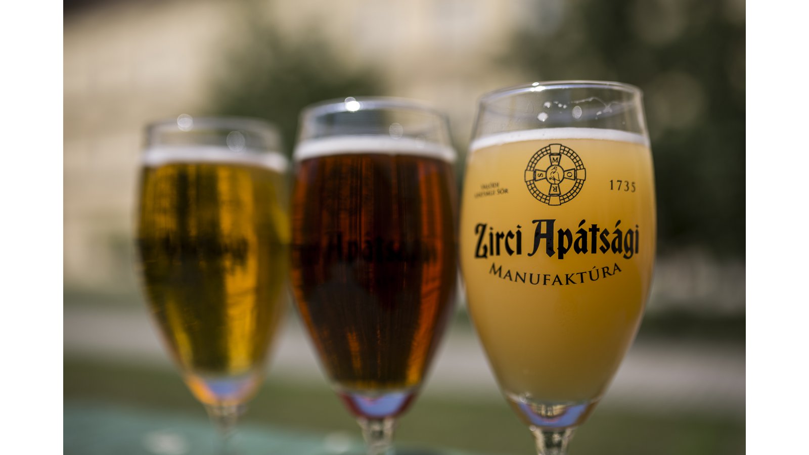 Hotel Szarvaskút és Kemencés Étterem