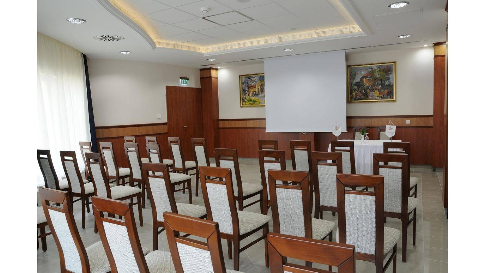 Garden Hotel Wellness és Konferencia