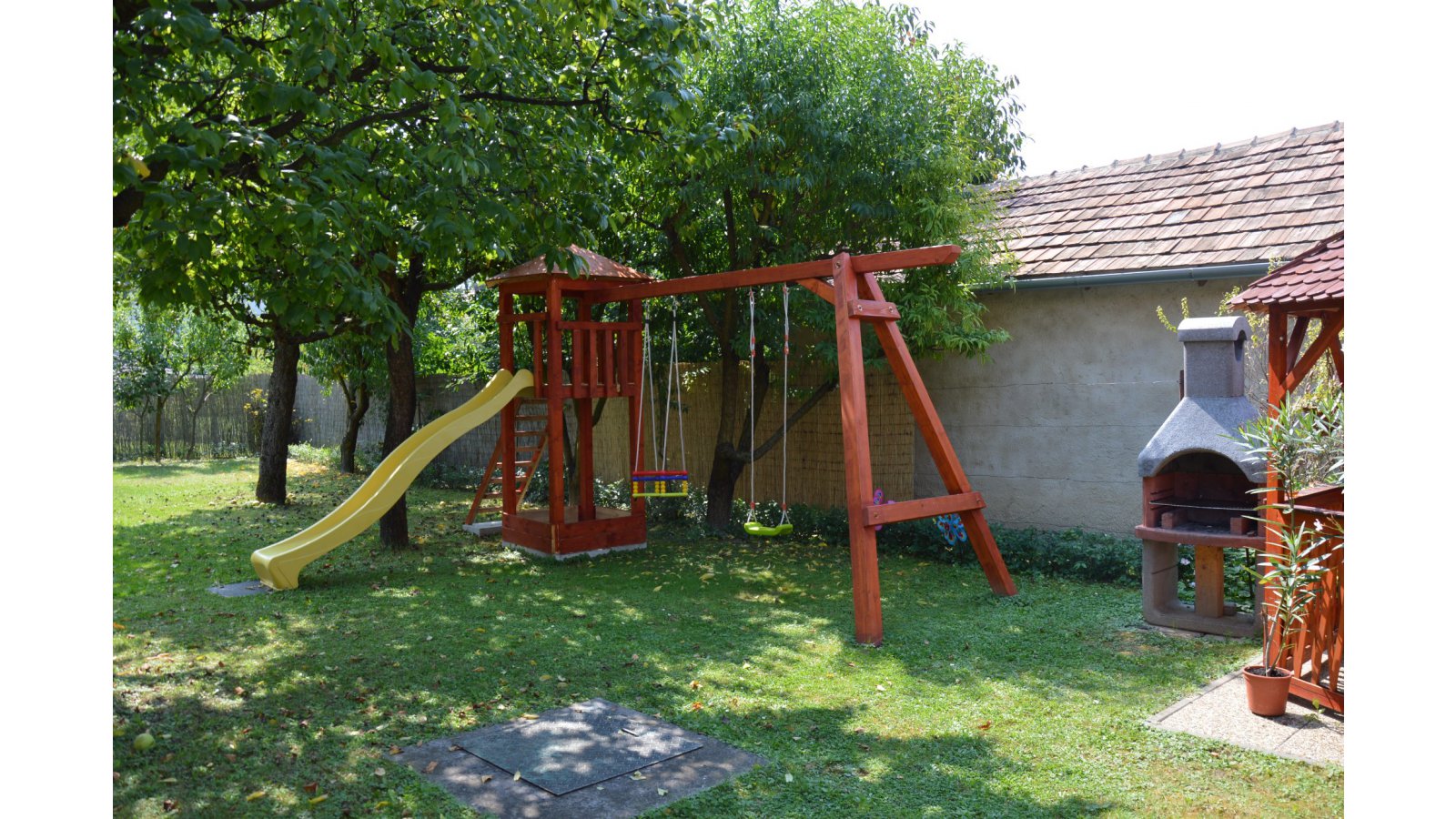 Anikó Apartman Vendégház