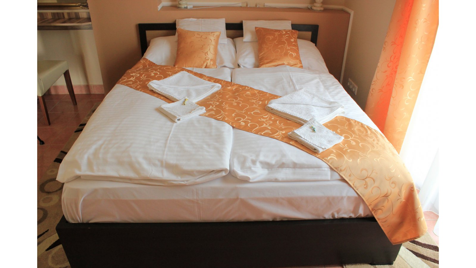 Libra Hotel
