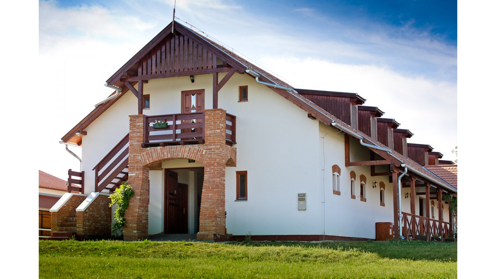 Equital Lovasudvar és Wellness Panzió