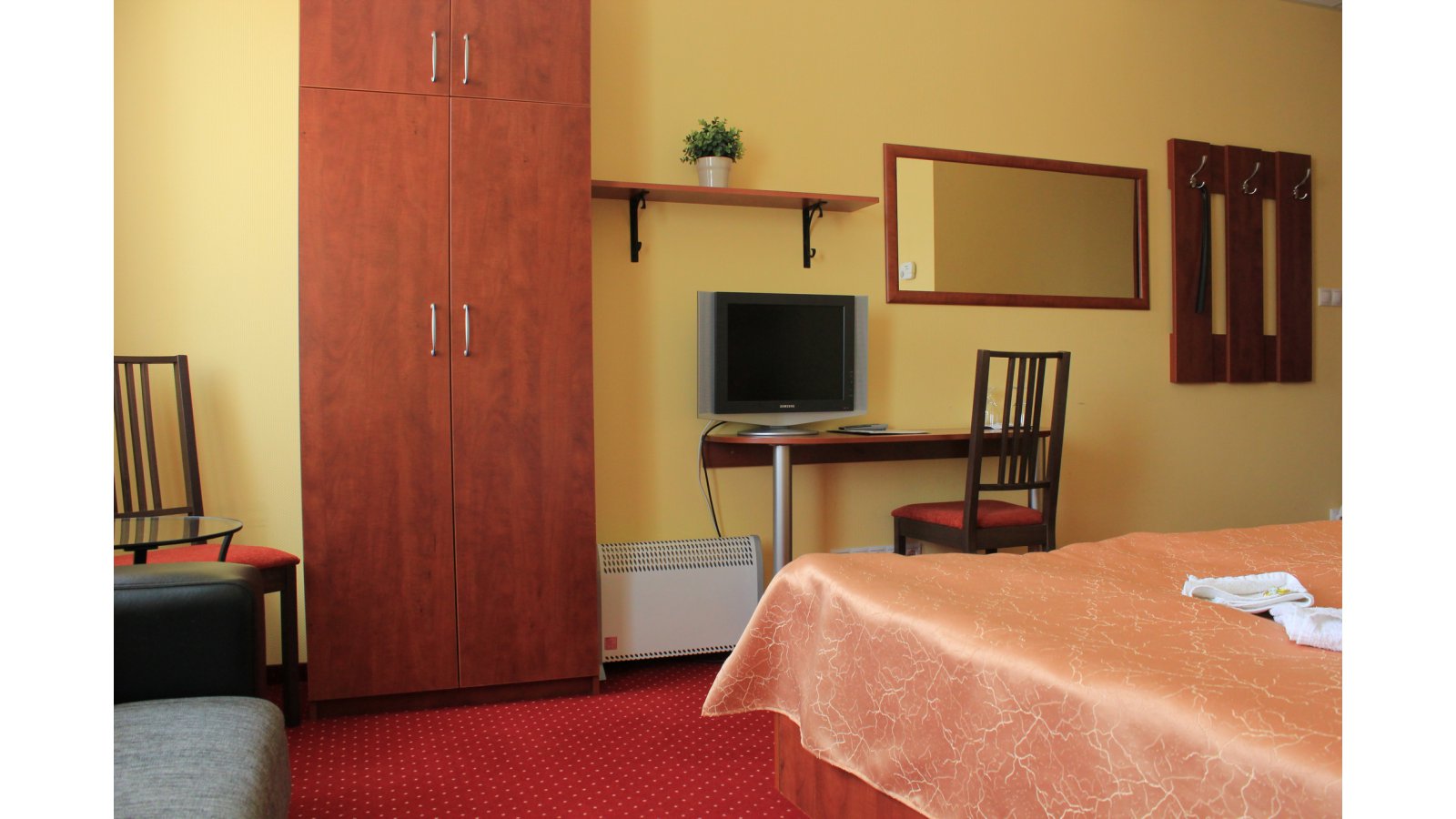 Libra Hotel