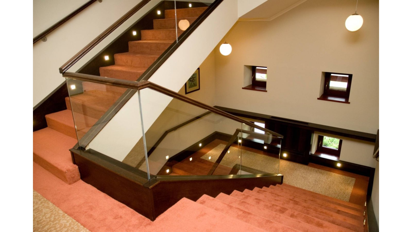 Bassiana Hotel és Étterem
