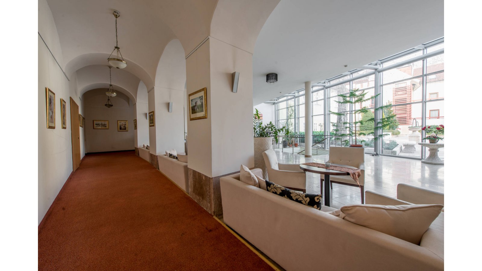 Kristály Imperial Hotel