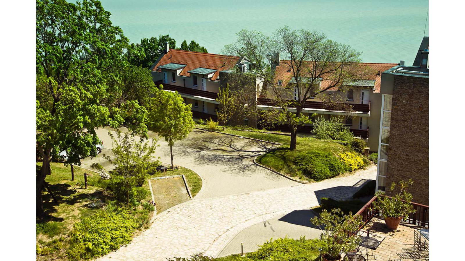 Echo Residence All Suite Hotel