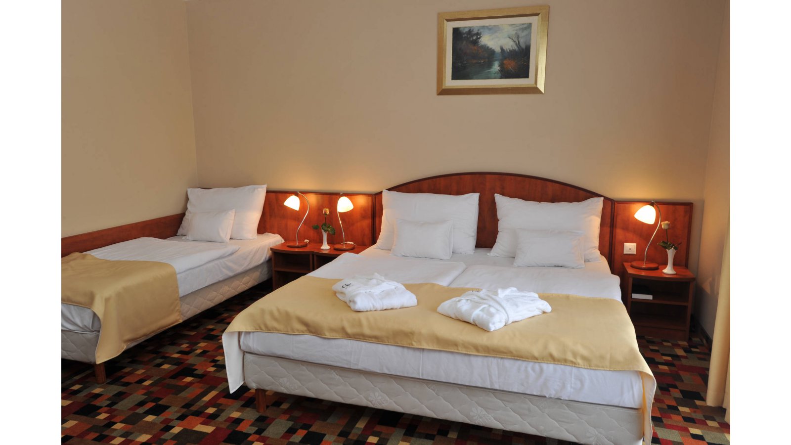 Garden Hotel Wellness és Konferencia