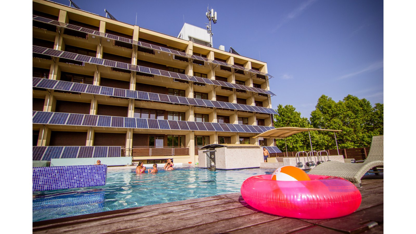 Balaton Hotel & Restaurant