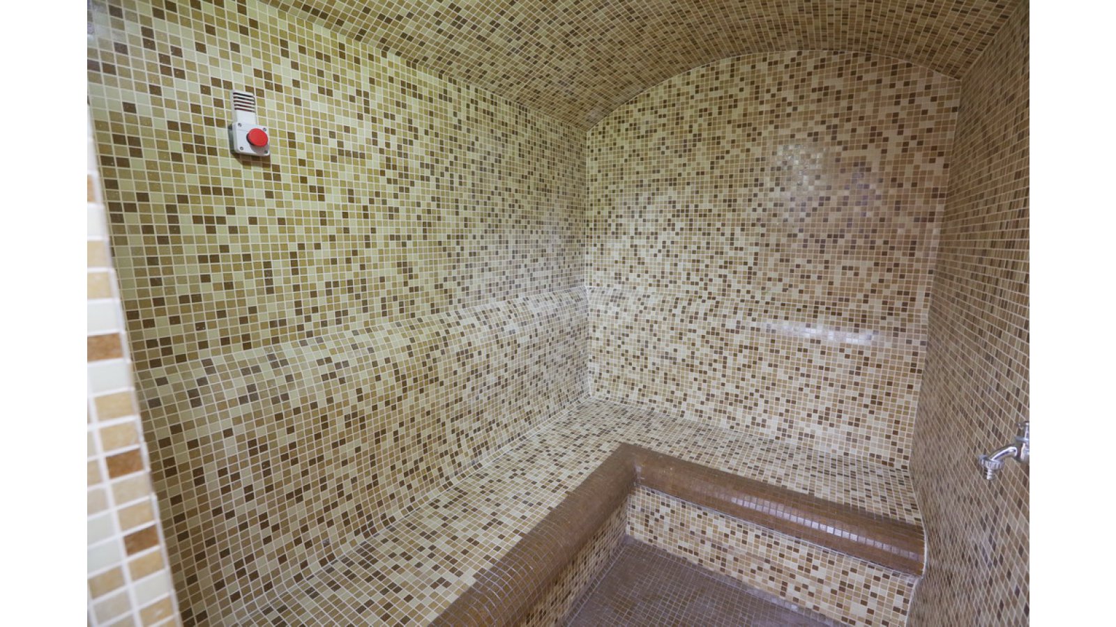 Duna Wellness Hotel