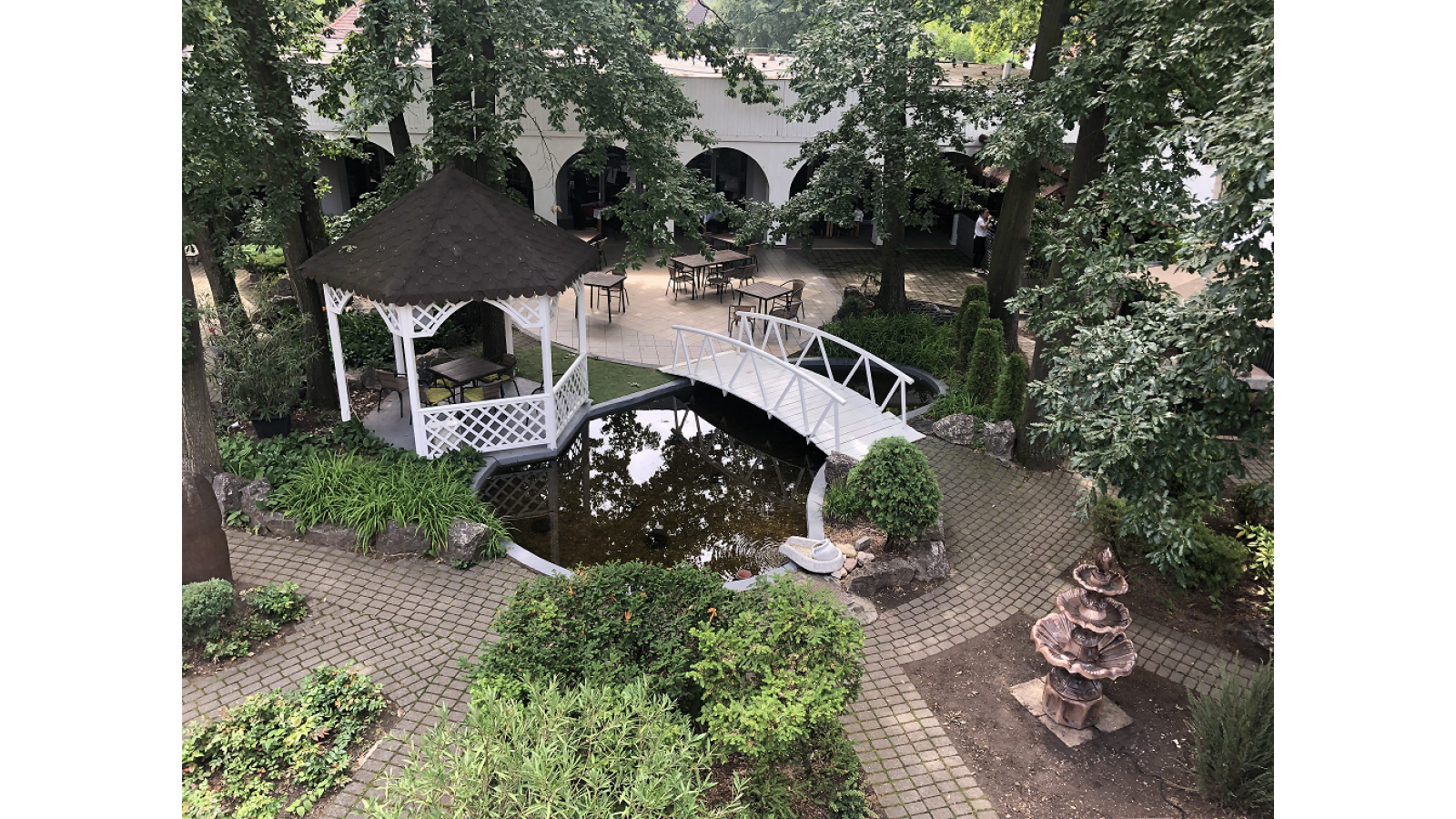 Öreg-tó Hotel és Rendezvénytér