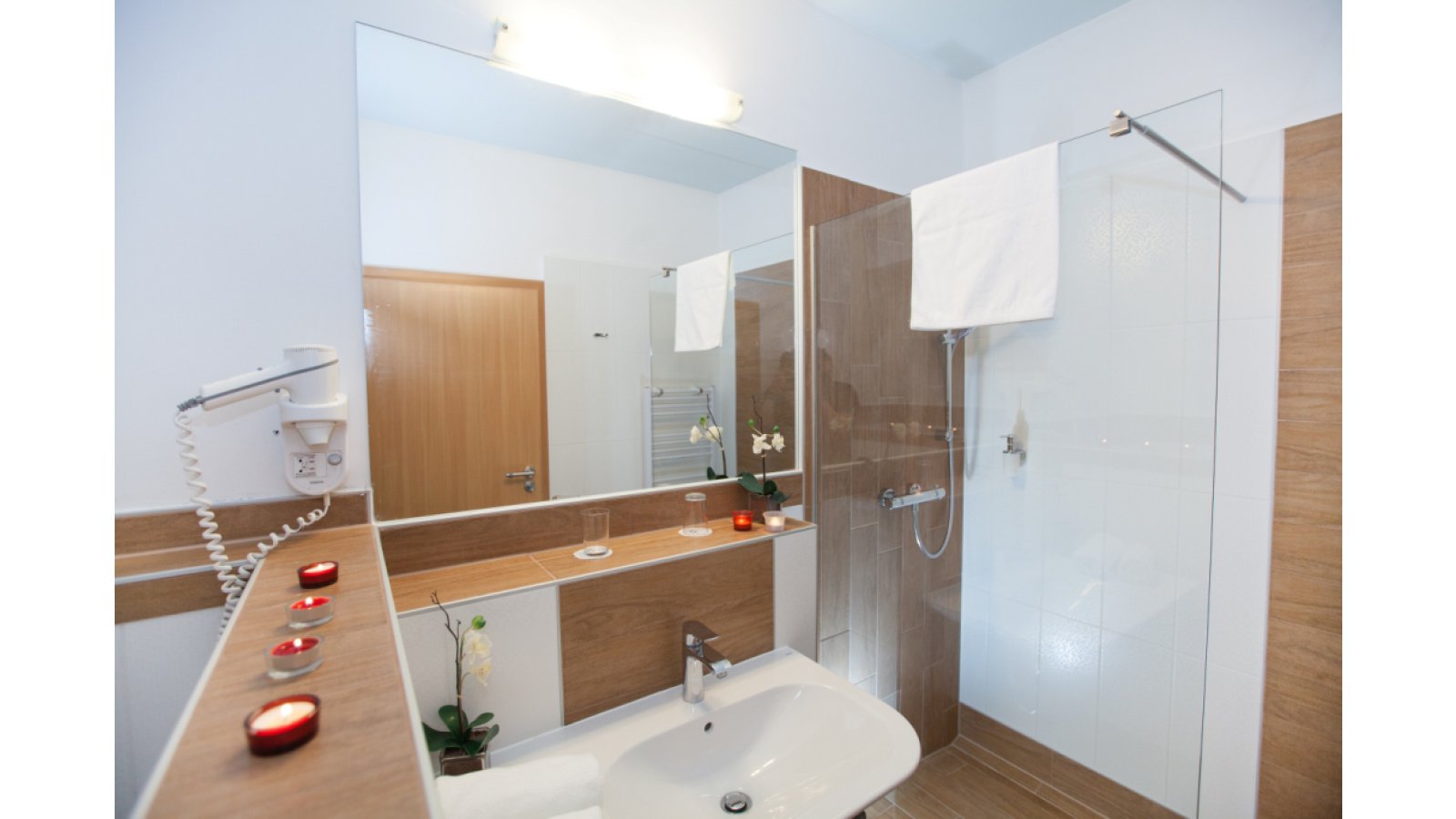 Hotel Corvus Aqua