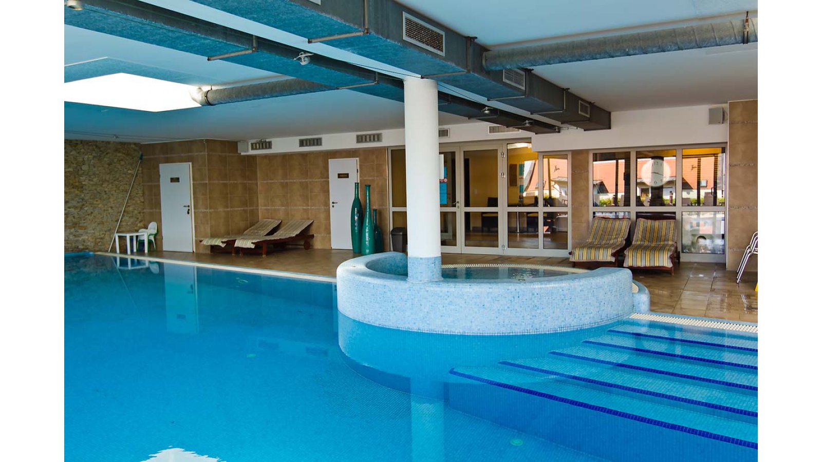 Echo Residence All Suite Hotel