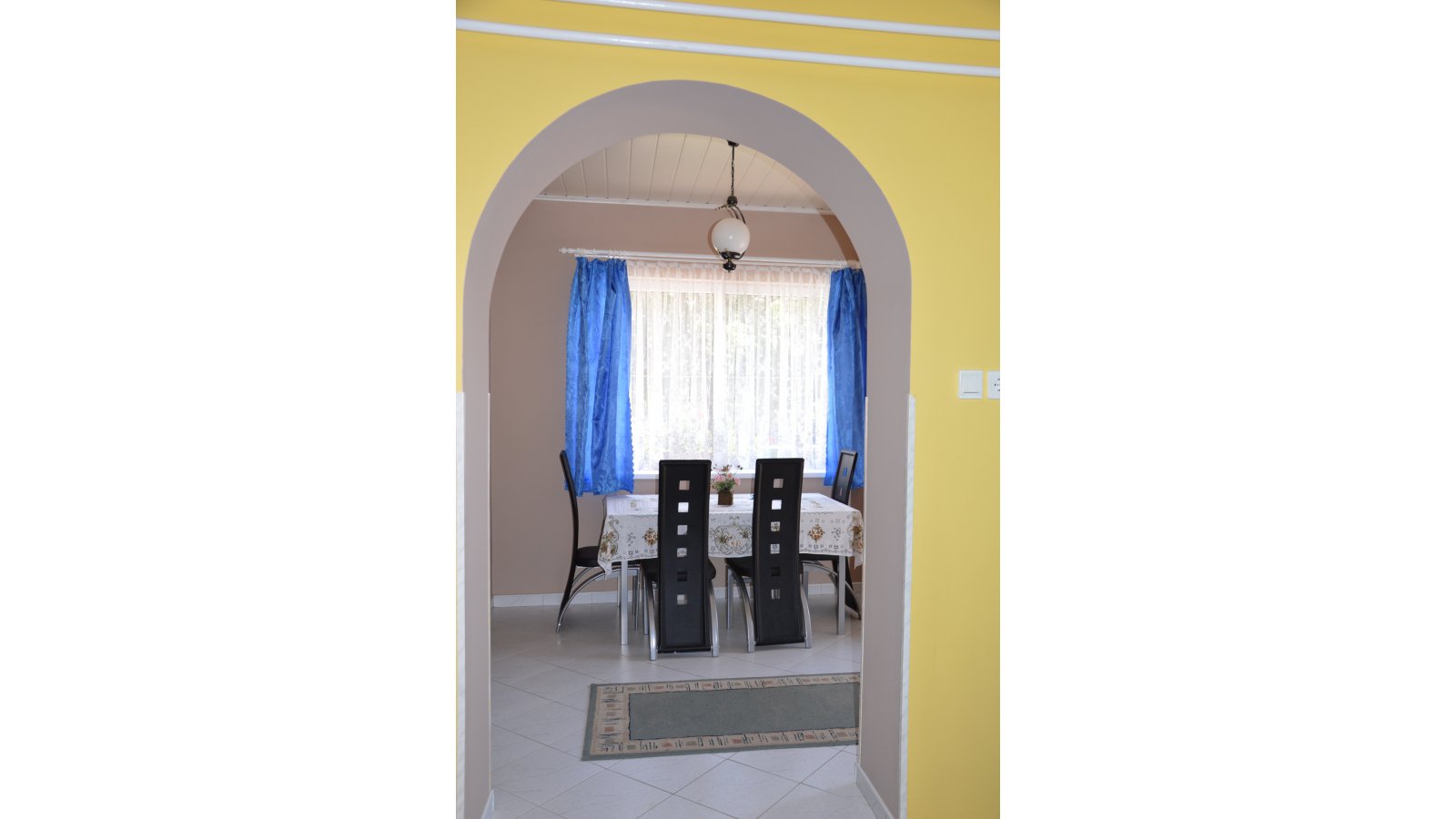 Anikó Apartman Vendégház