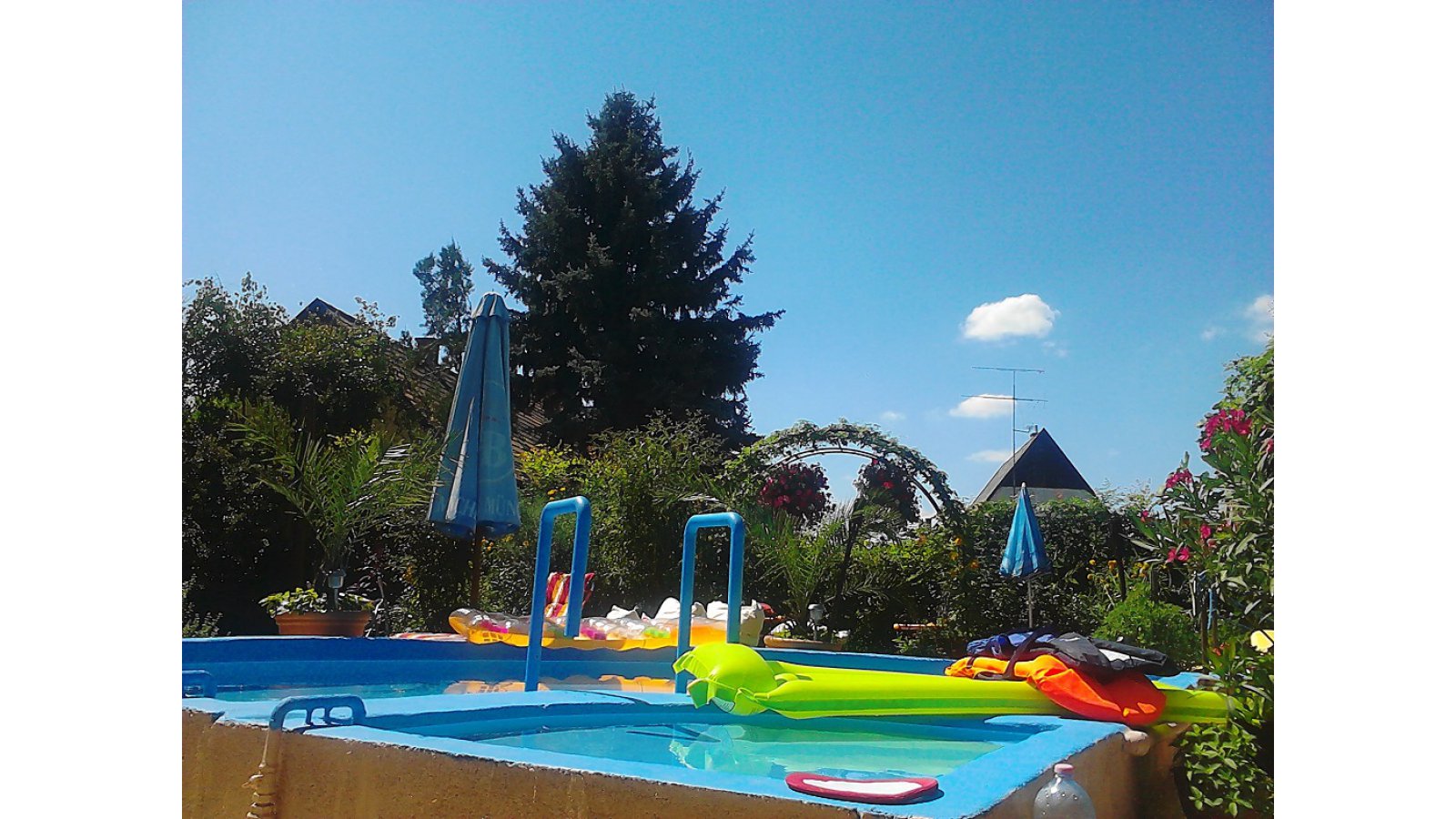 Pipacs Apartmanház Balatonboglár