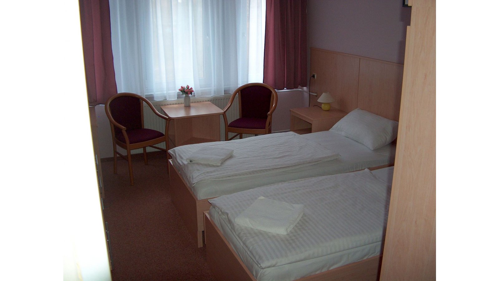 D-Hotel