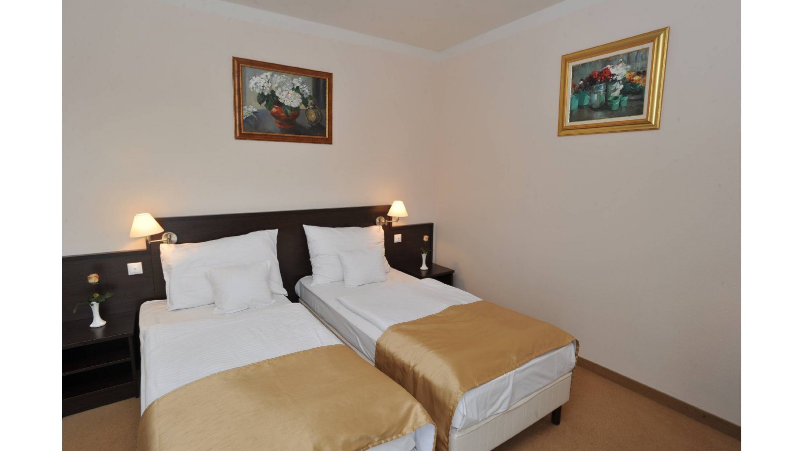 Garden Hotel Wellness és Konferencia