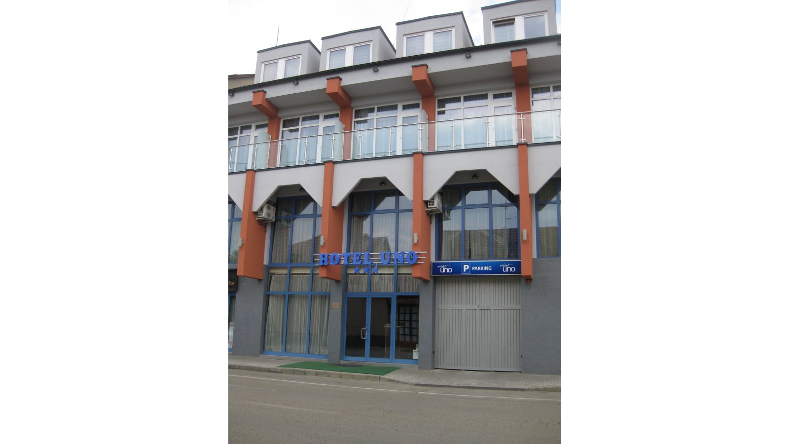 Hotel UNO