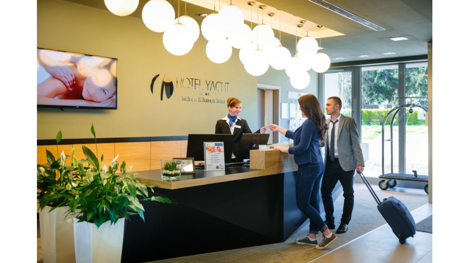 Hotel Yacht Wellness & Business Siófok