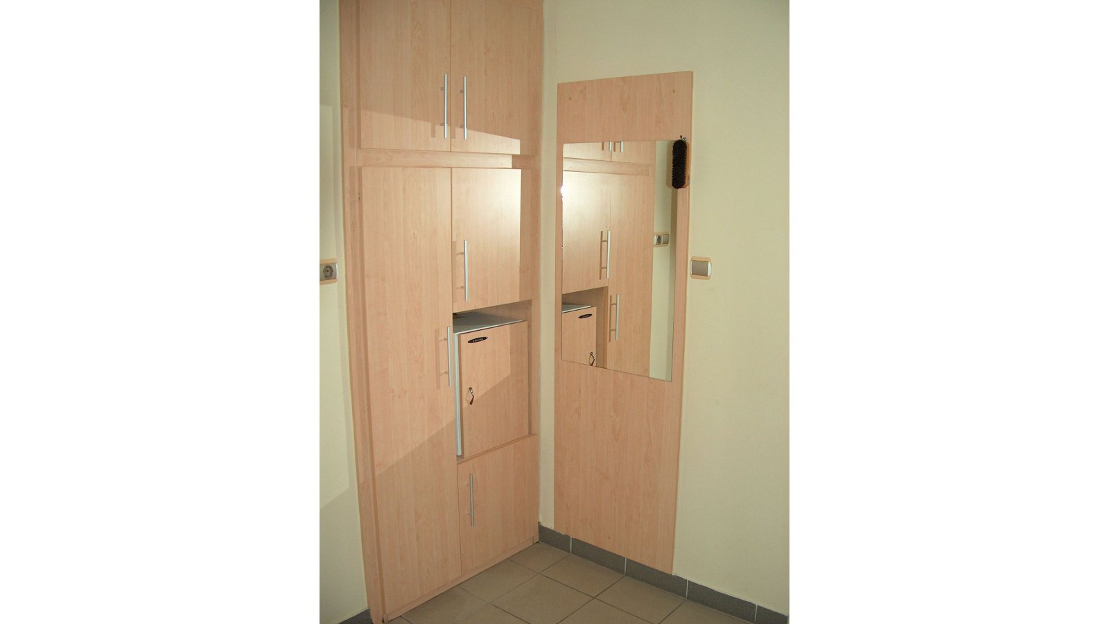 D-Hotel