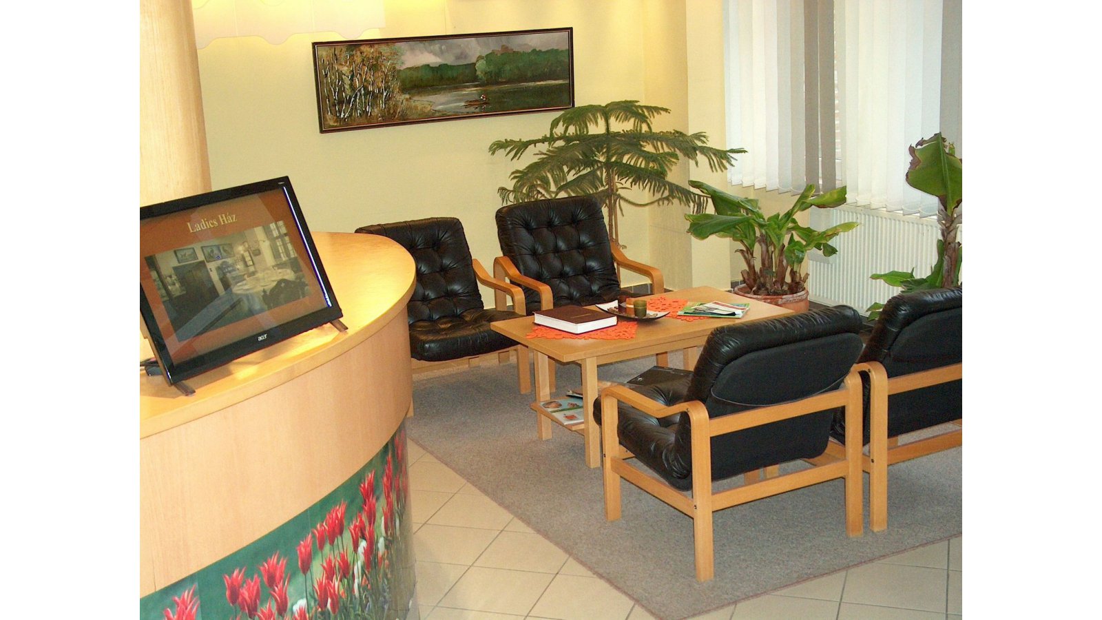 D-Hotel
