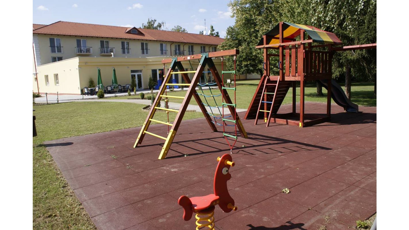 Garden Hotel Wellness és Konferencia