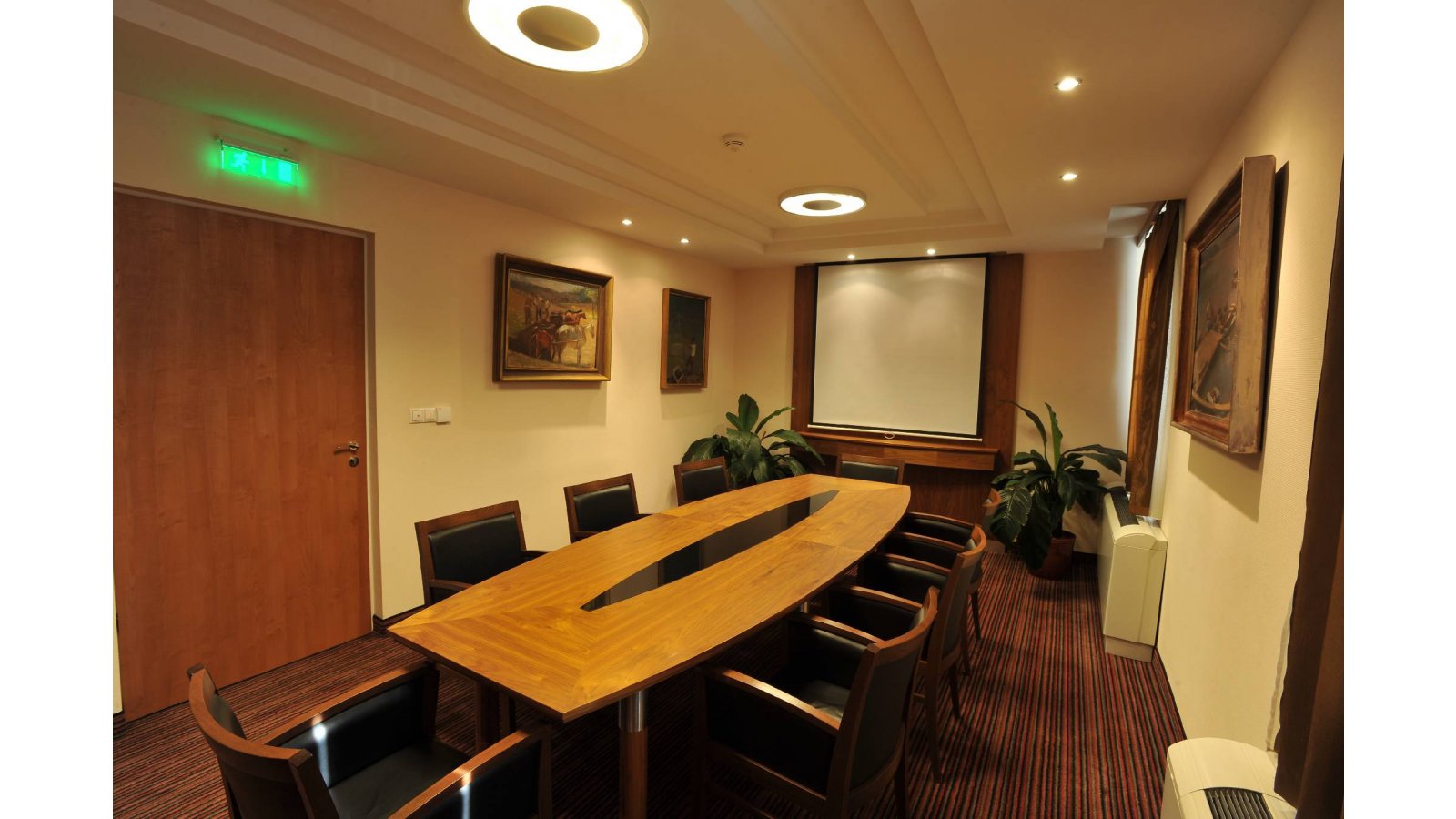 Garden Hotel Wellness és Konferencia