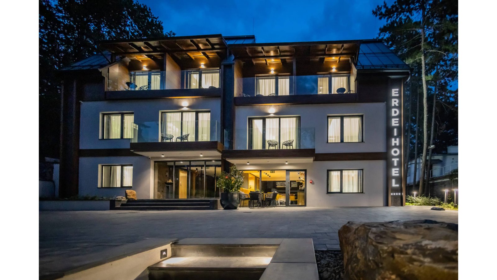 4 évszak Erdeihotel