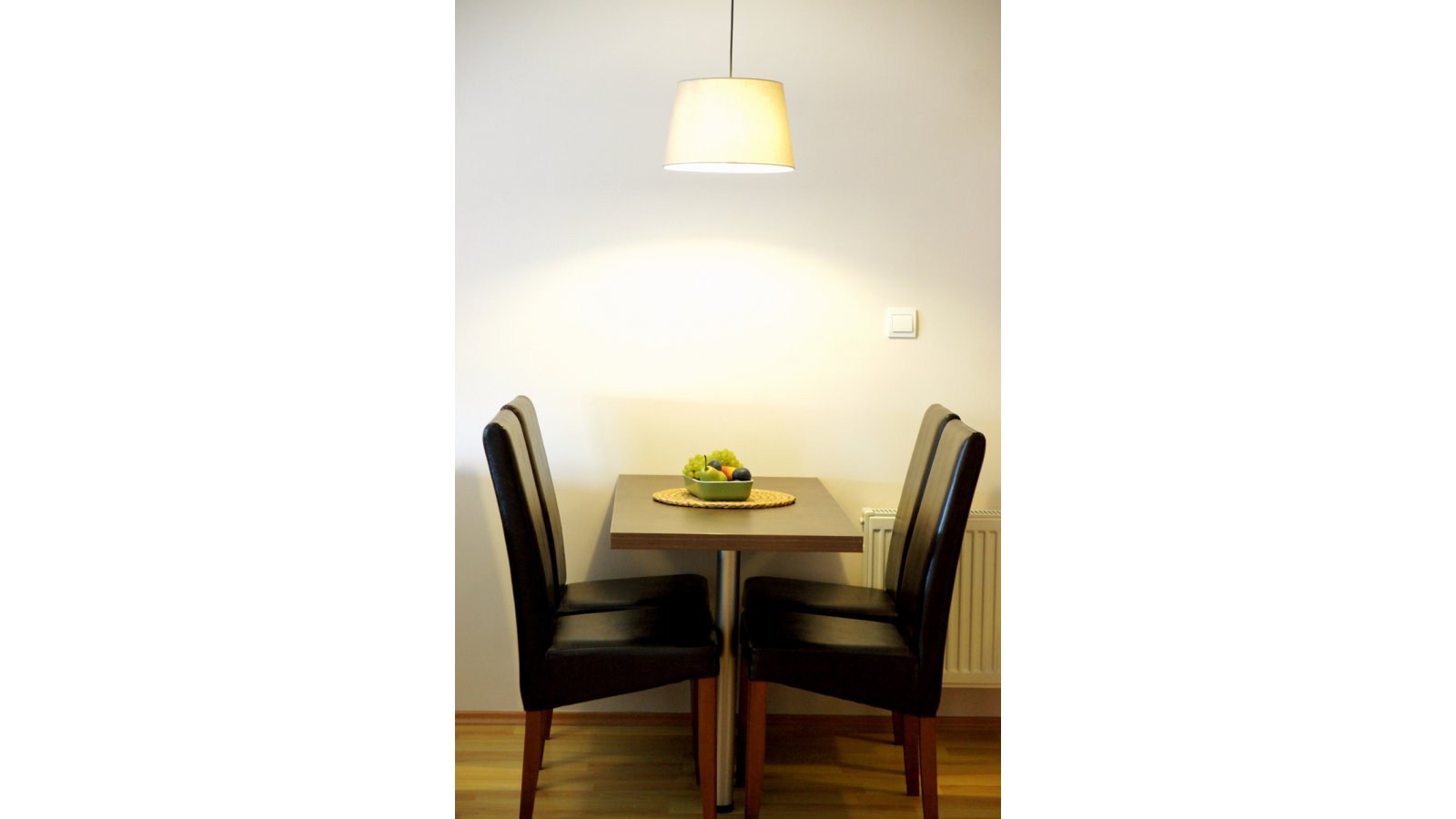 Cserkeszőlő Apartmanház