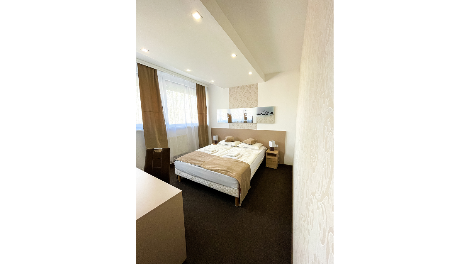 Öreg-tó Hotel és Rendezvénytér