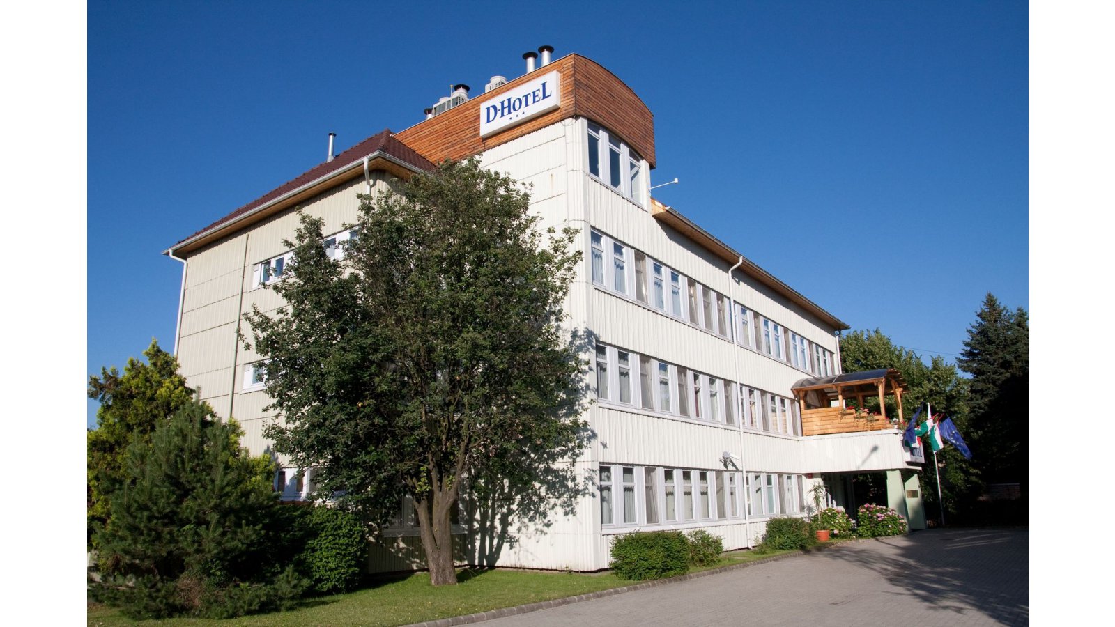 D-Hotel
