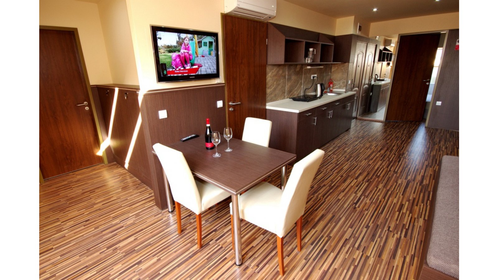 Corvin Hotel Gyula & Wellness Apartmanok