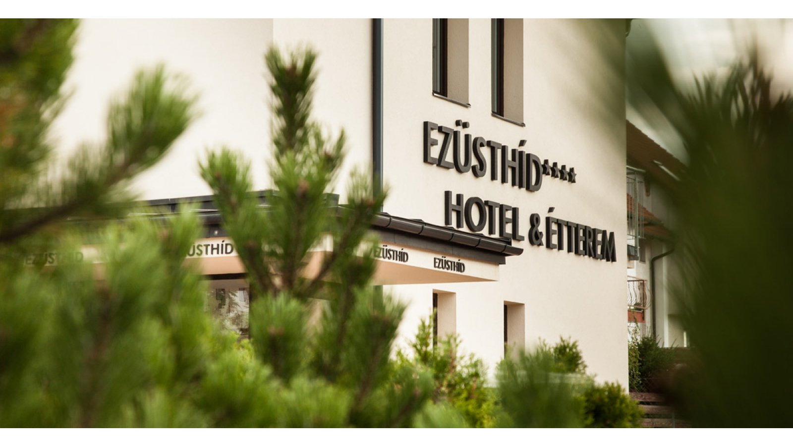 Ezüsthíd Hotel
